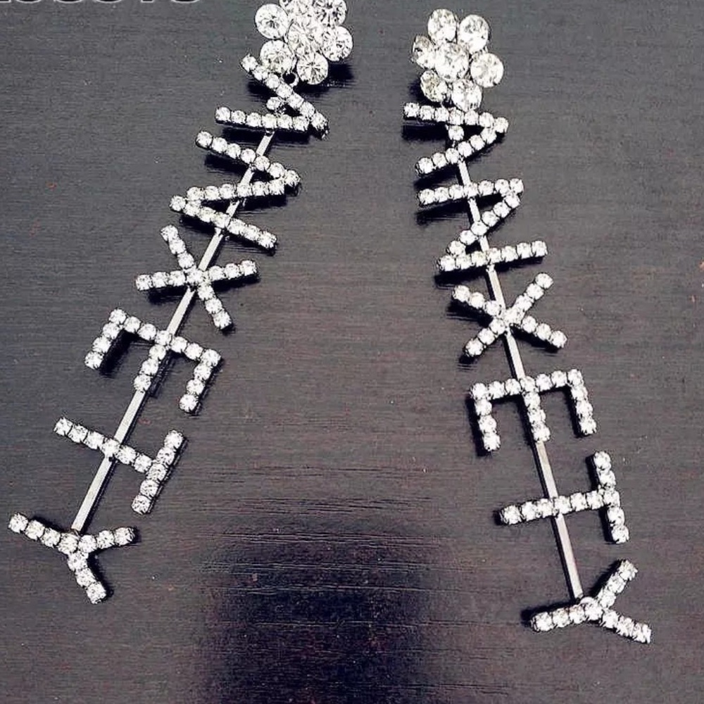 Anxiety earrings 🖤😎